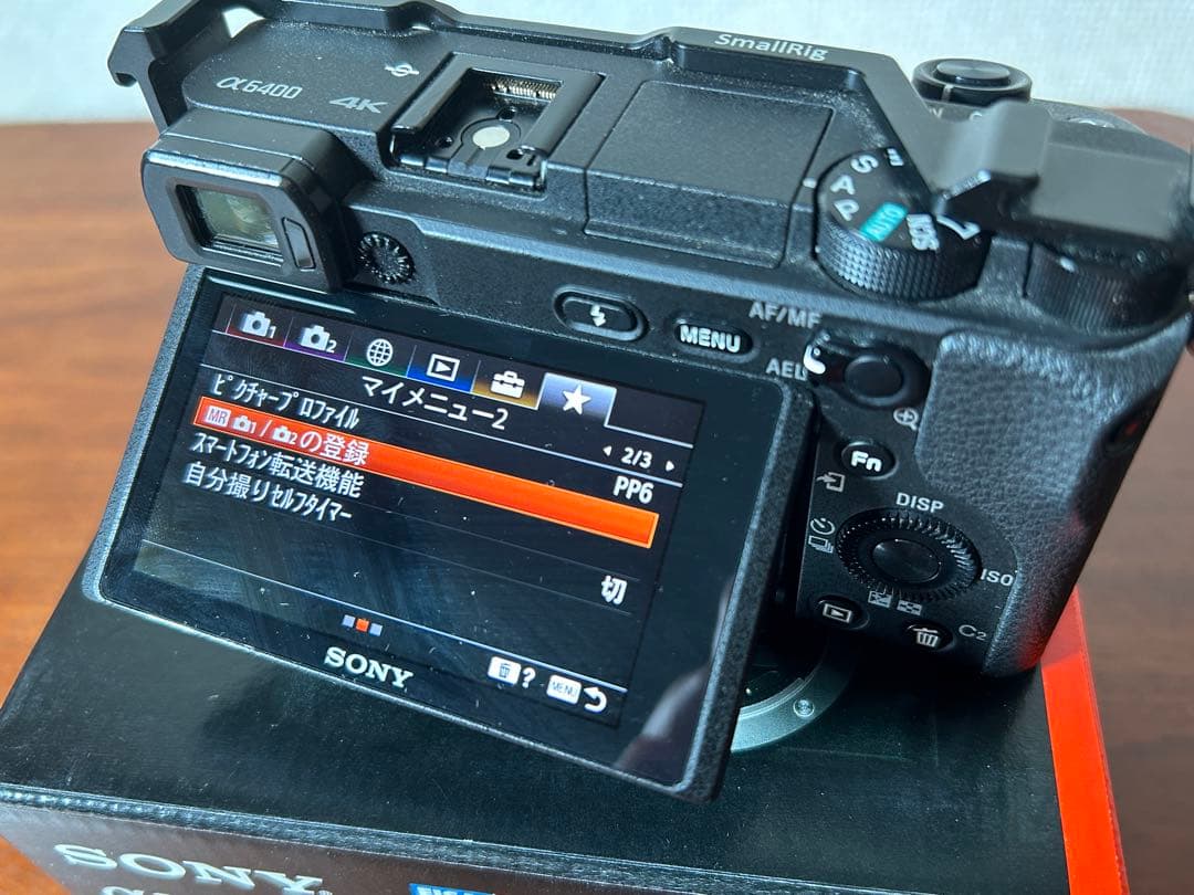 美品✨SONY α6400ボディ★一眼レフカメラ&SmallRig★レンズ別売