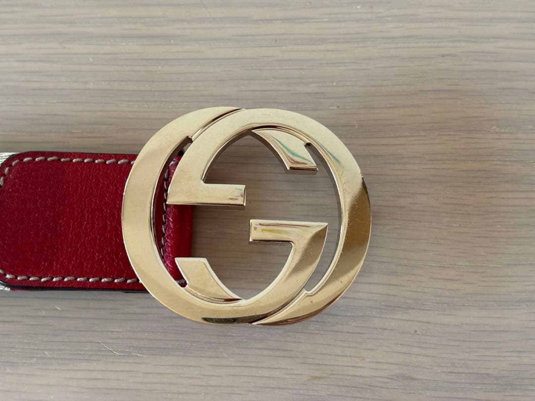 GUCCI 赤 レザー ベルト GGロゴ　ゴールド