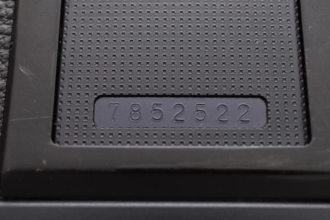 ■ 美品 ■ ニコン　Nikon EM ボディ 　　　#2511573-28J