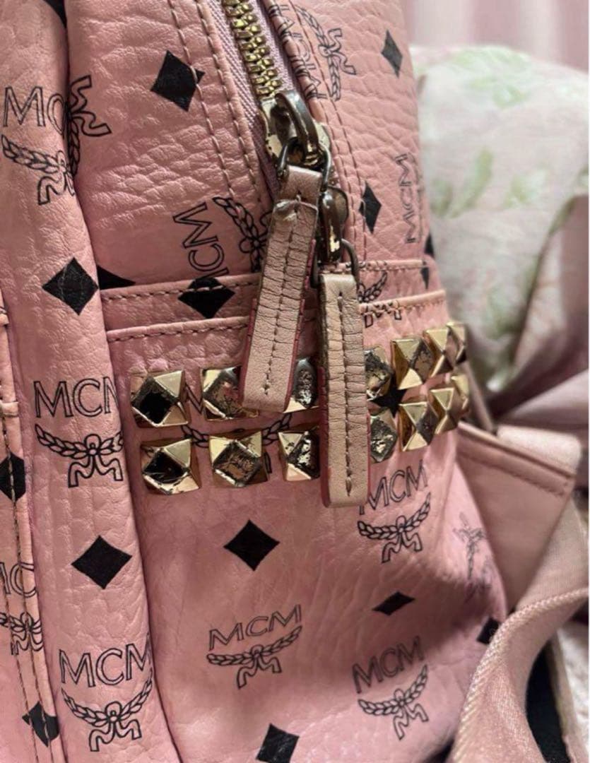 MCM ピンク リュック