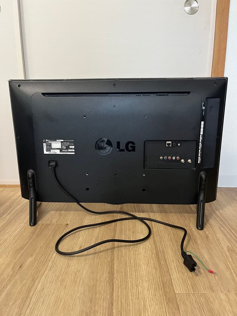 LG 32V型スマートテレビ 32LB581