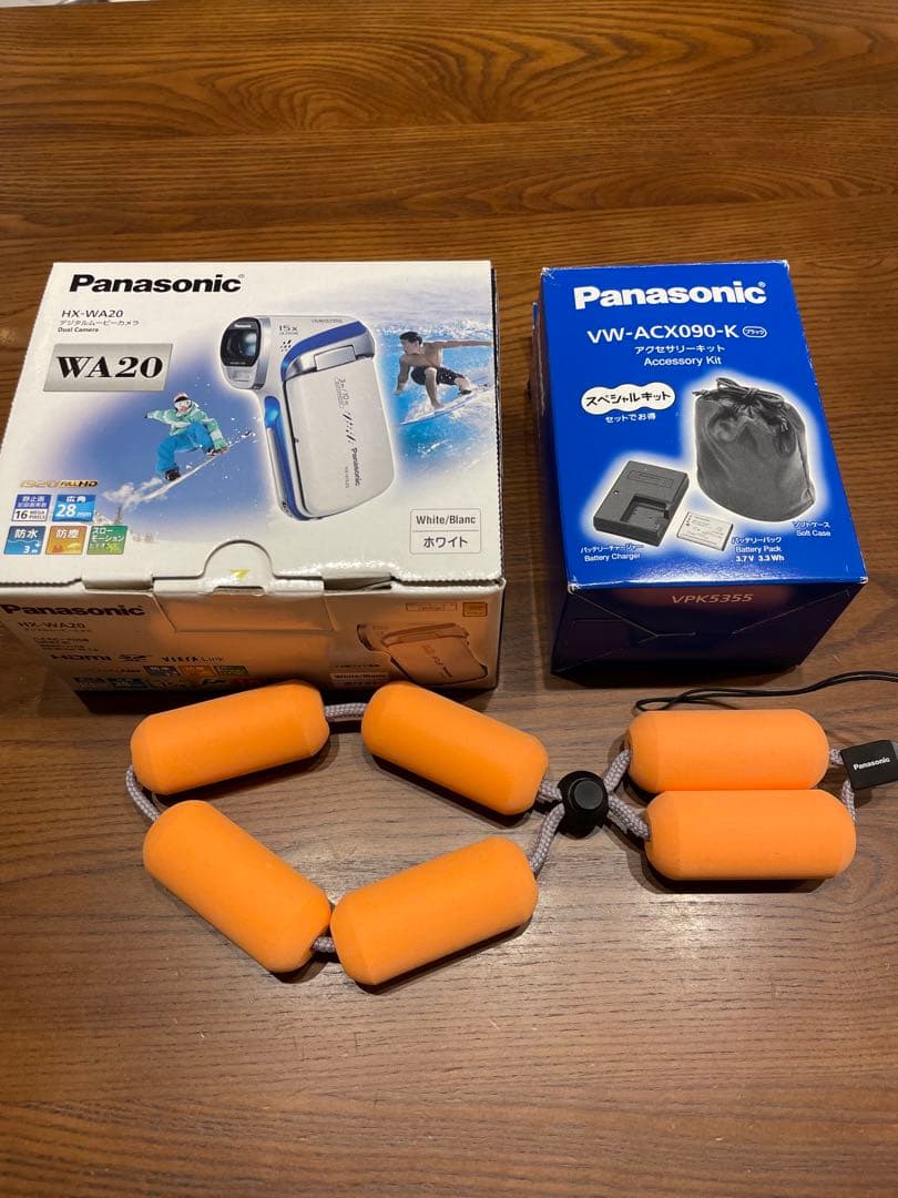 Panasonic HX-WA20 ビデオカメラ 本体　防水