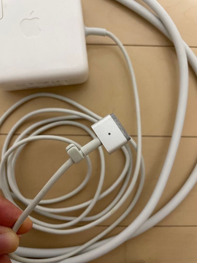 MacBook本体 MacBook Pro (Retina 13-inch. Early 2015)