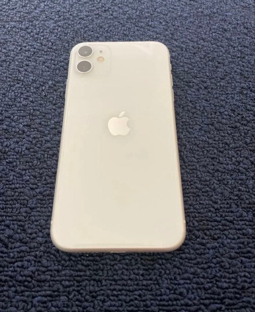 【美品】iPhone11 本体 ホワイト SIMフリー