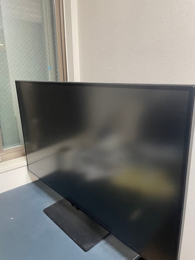 LG43UD79T-B モニター取りにこれる方or都内から1時間以内の方はお届け
