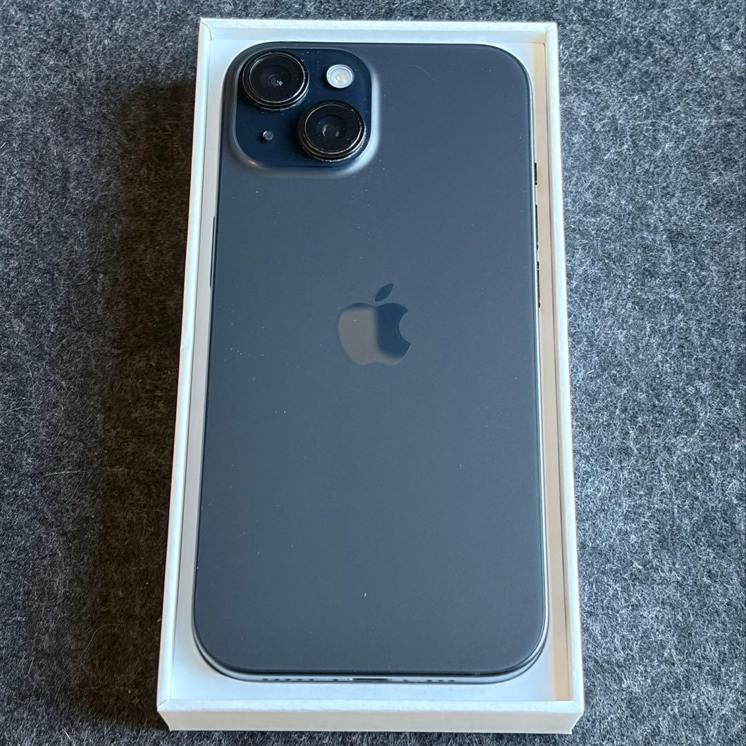 iPhone 15 128GB 黒 ブラック SIMフリー