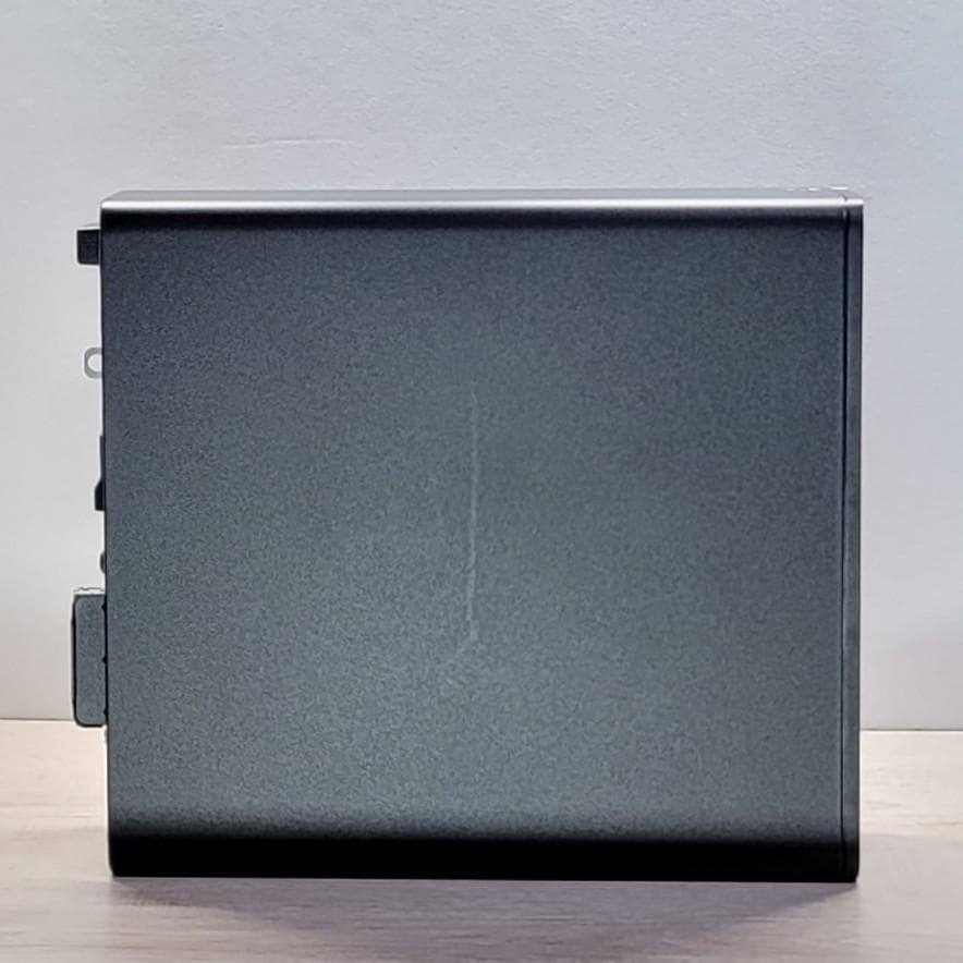 Core i7 9700／WiFi5／16GB／SSD256GB／HDD2TB