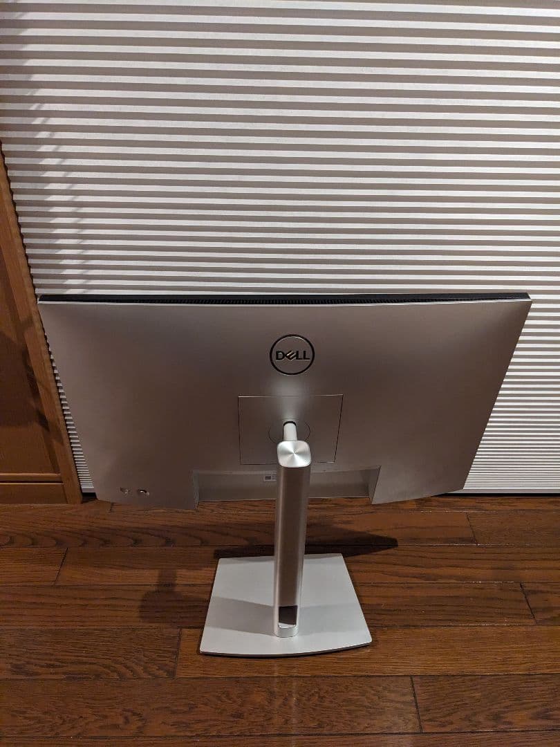 Dell デジタル ハイエンド シリーズ USB-C ハブモニター U2421E