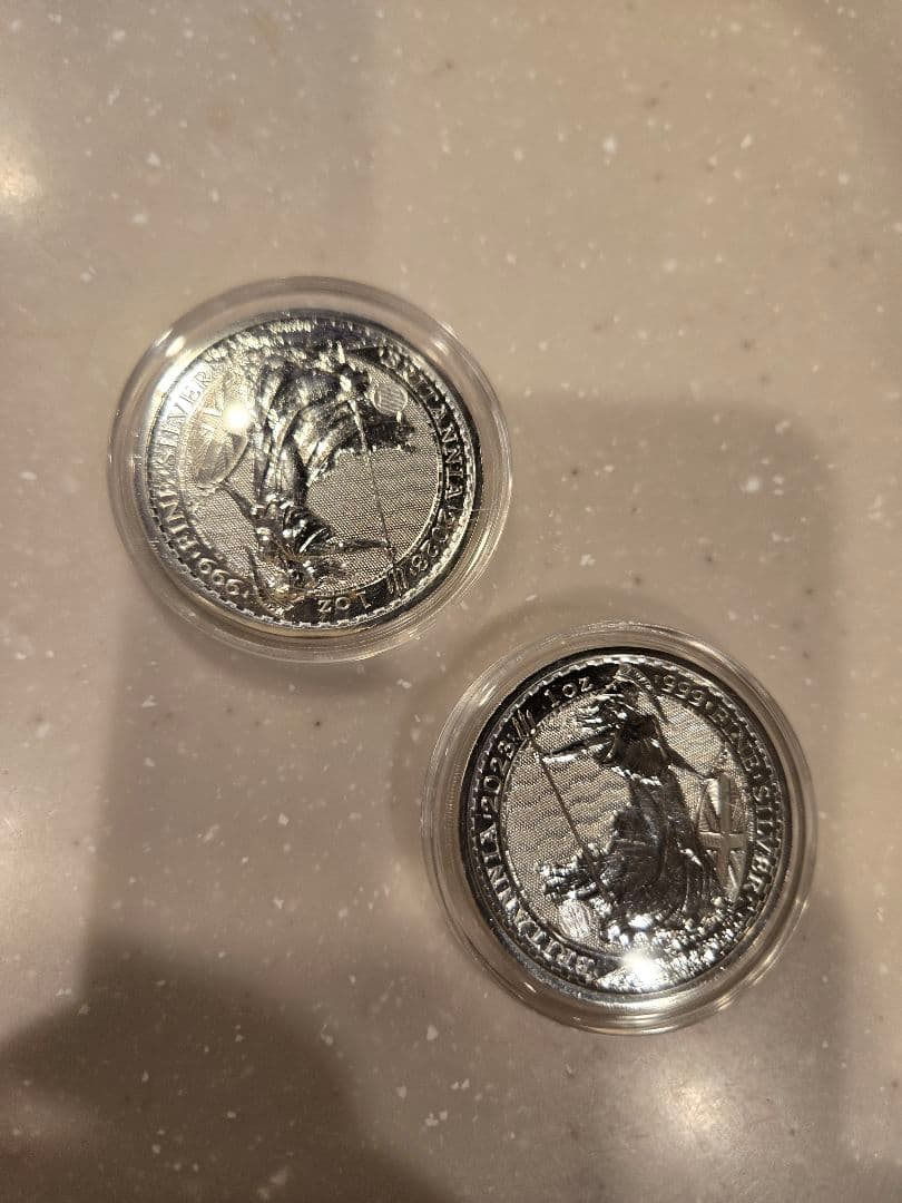 2023年 イギリス・ブリタニア １オンス 銀貨2枚