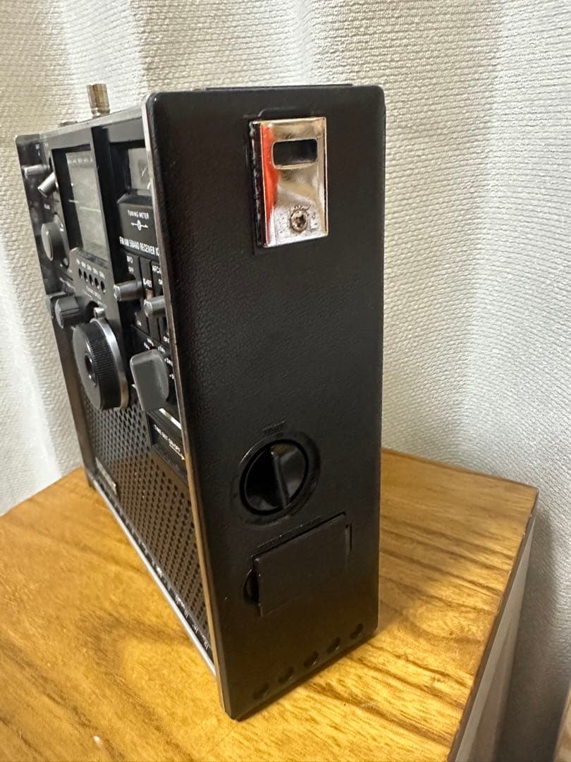 【早いもの勝ち】通電可音綺麗SONY スカイセンサー5800 短波ラジオ