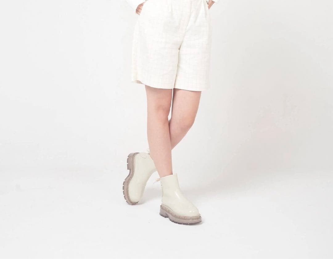 UNDERCOVER Melissaエディション ベージュ Spikes ブーツ