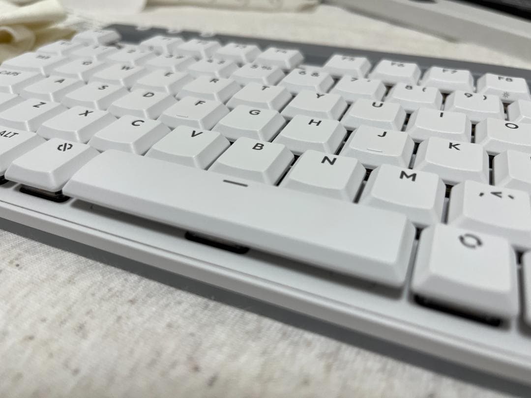 Logicool キーボード G515 TKL ホワイト リニア軸