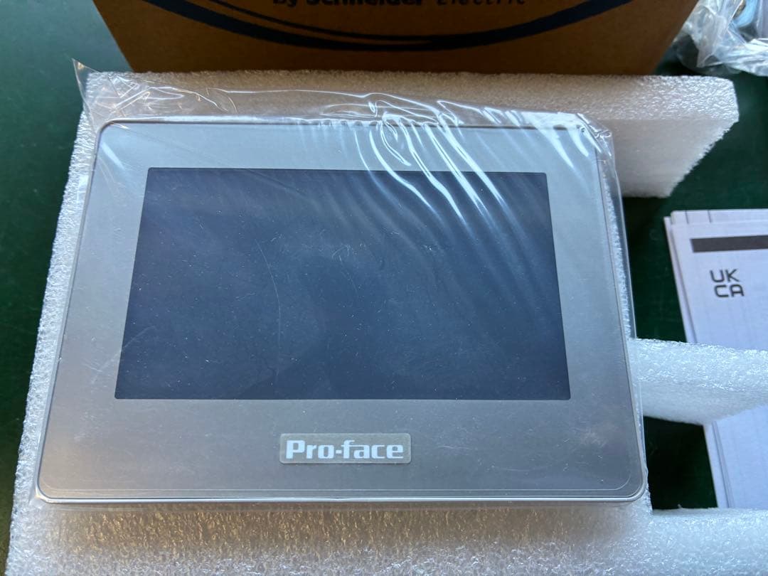 シュナイダー表示器　PFXGP4115T2D