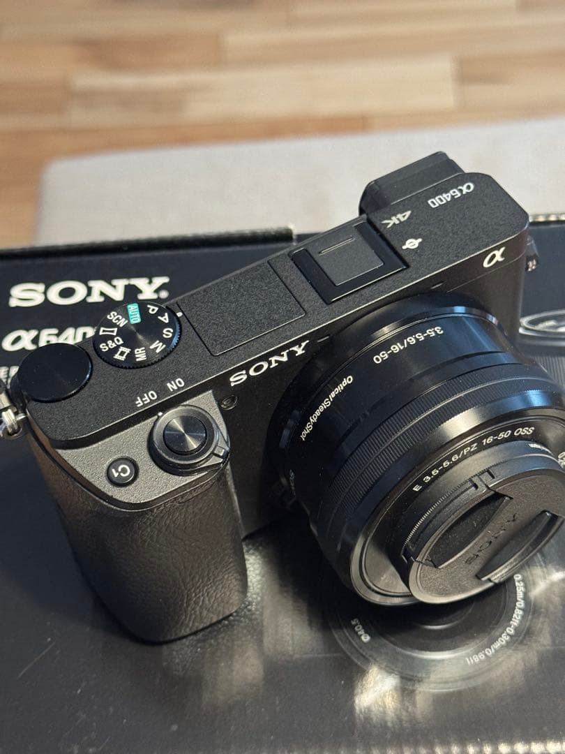 SONY α6400 ダブルズームレンズキット 美品 シャッター8284回