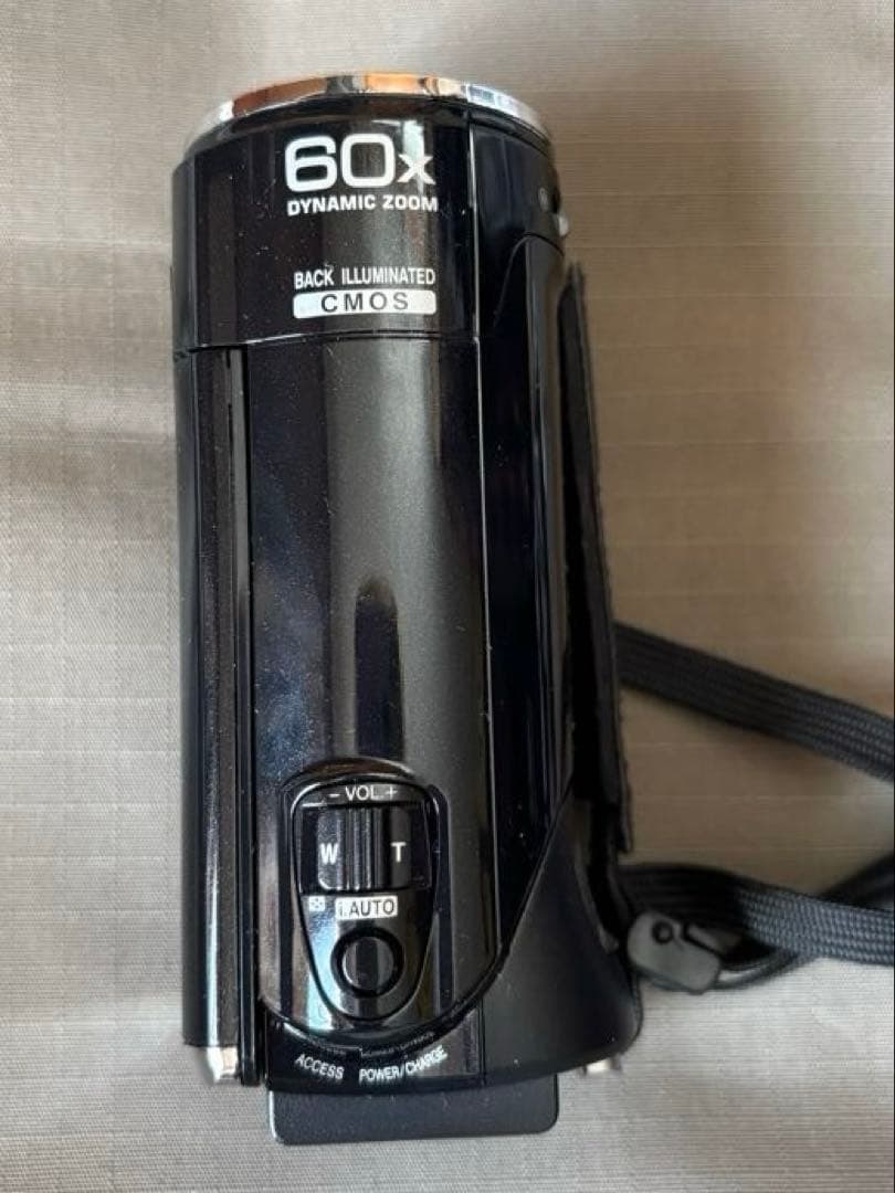 ビデオカメラ　JVC GZ-E66-B