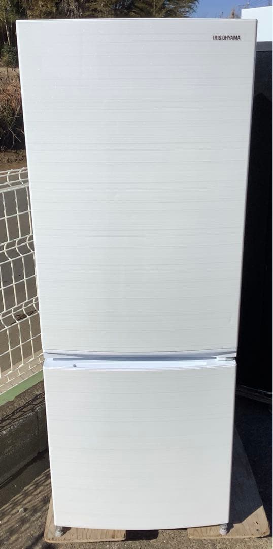 アイリスオーヤマ 2ドア冷凍冷蔵庫 IRSN-15A-WE 154L 21年製