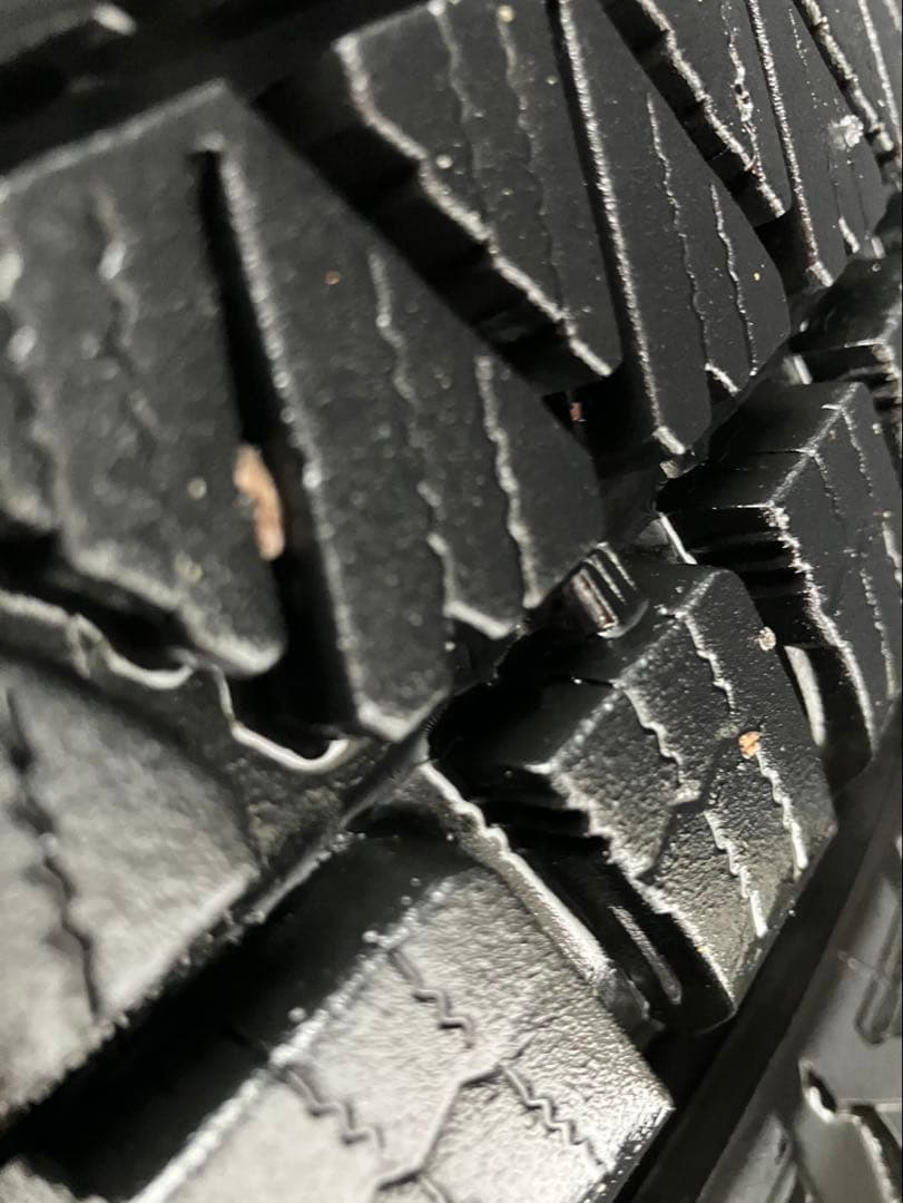 スバル フォレスター18インチ ホイールセット 225/55R18