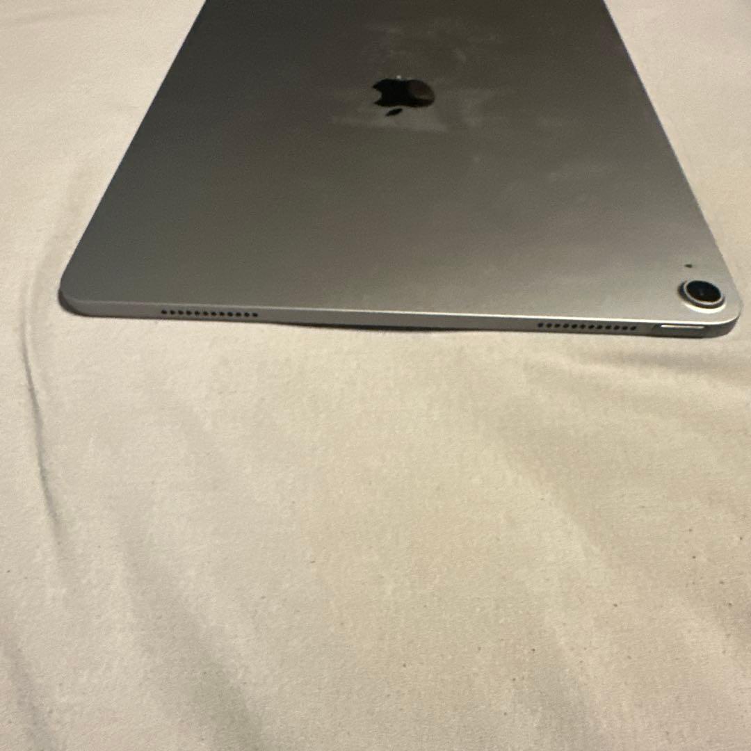iPad Air 13インチ バッテリー98% Wi-Fi 128GB 12