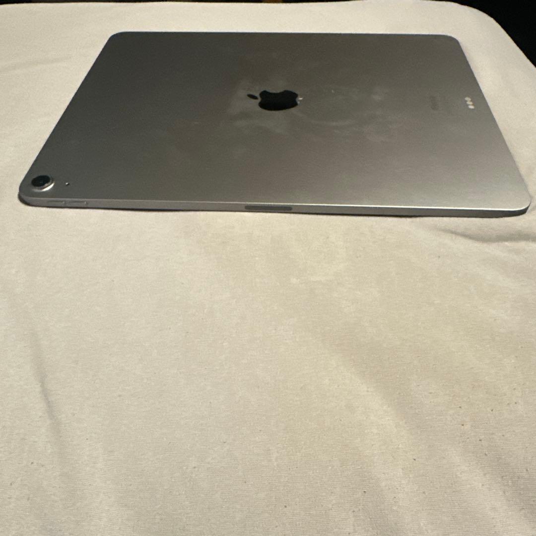 iPad Air 13インチ バッテリー98% Wi-Fi 128GB 12