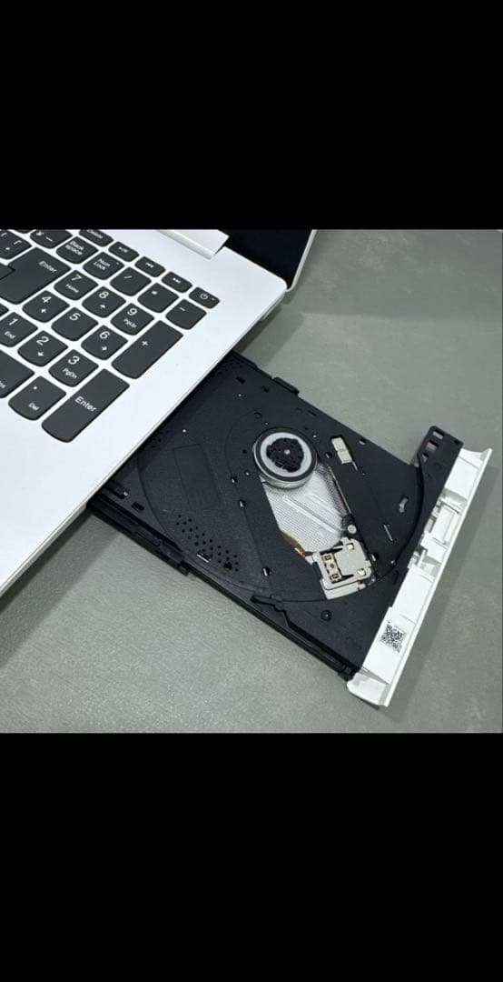 Lenovo ホワイト ノートPC 15.6インチ