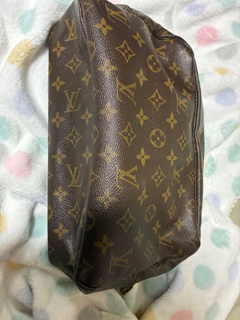 Louis Vuitton ブラウンレザーポーチ