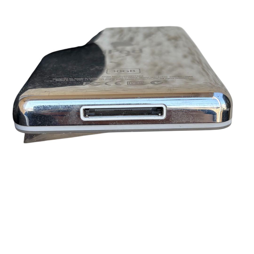 Apple iPod classic 30GB A1136 第5世代 ホワイト