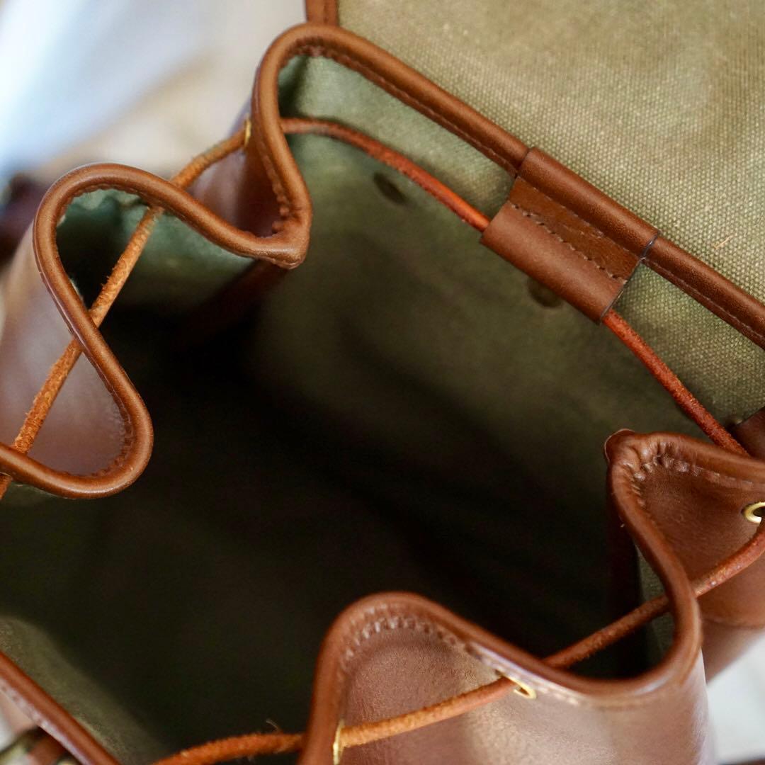 ハンドメイド　手縫い　レザーリュック　イタリアンレザー