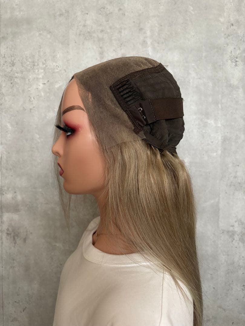 【美品】中古｜人毛100％フルウィッグ｜アッシュブロンド