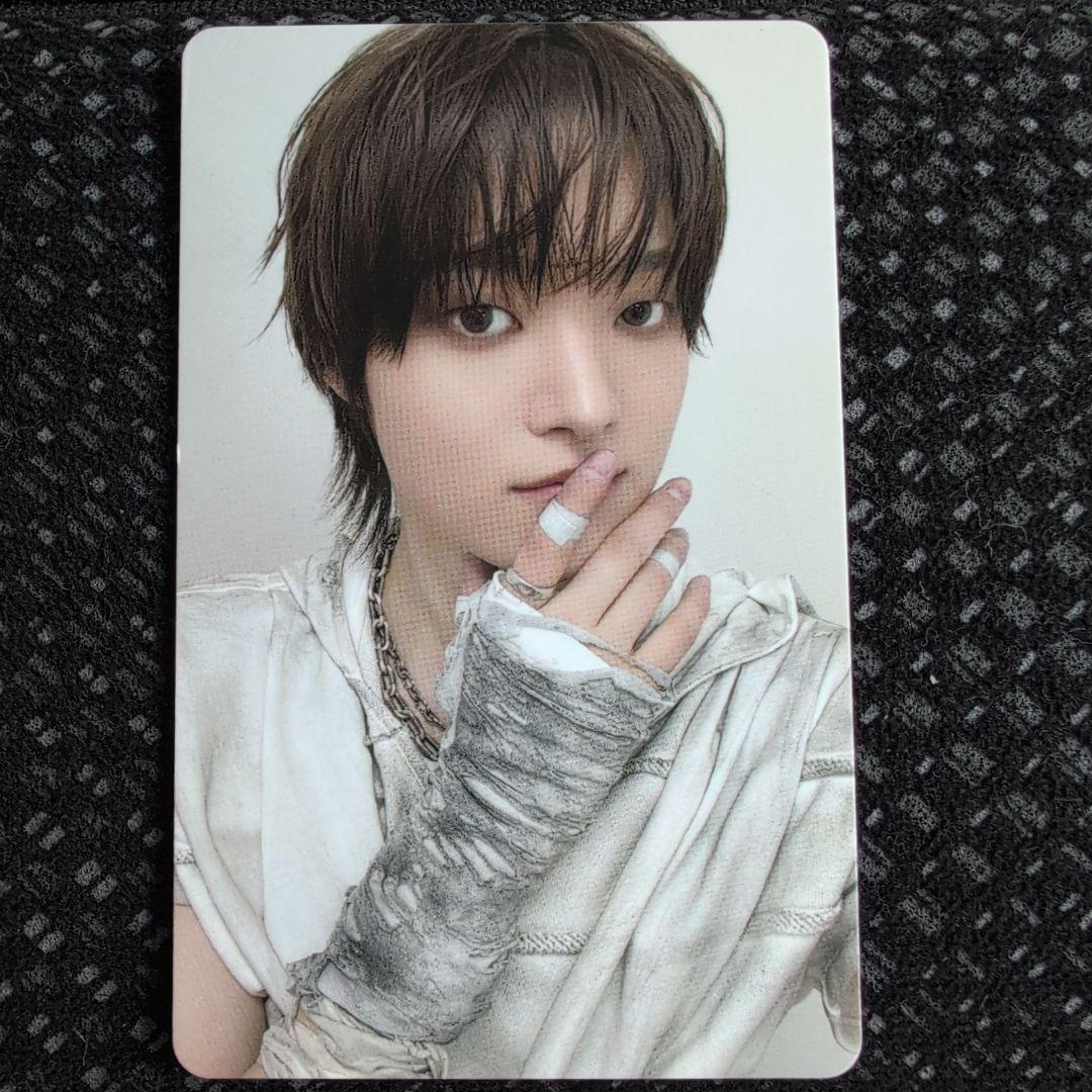 &TEAM 会場限定 2等 トレカ EJ ウィジュ