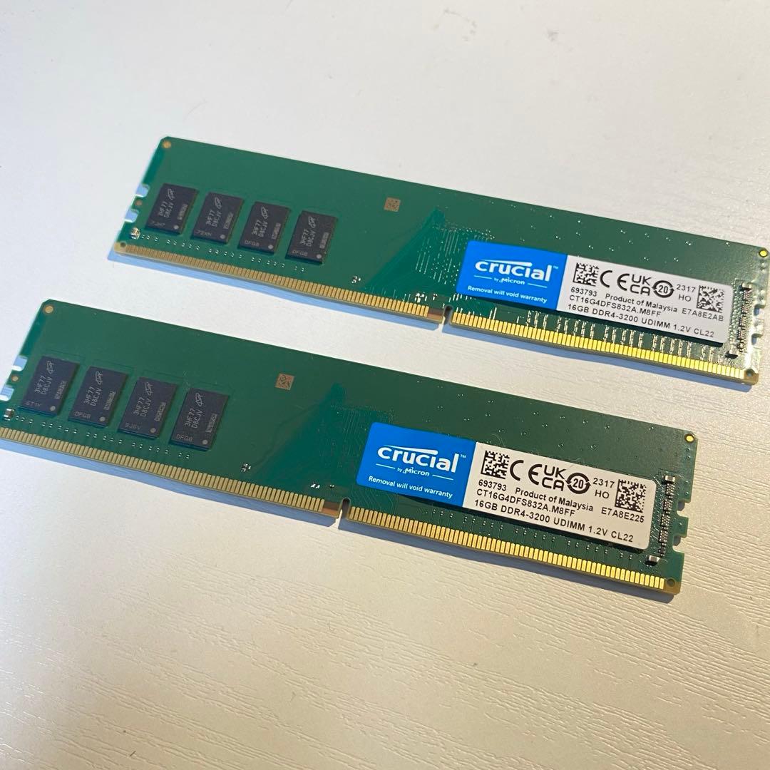 Crucial DDR4-3200 16GB×2枚 32GB PCメモリ