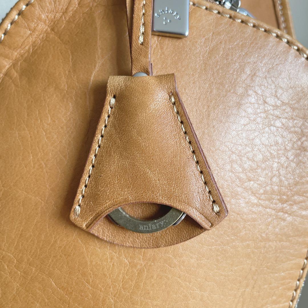 アニアリ Aniaryボディバッグ 01-07004 中古 キャメル