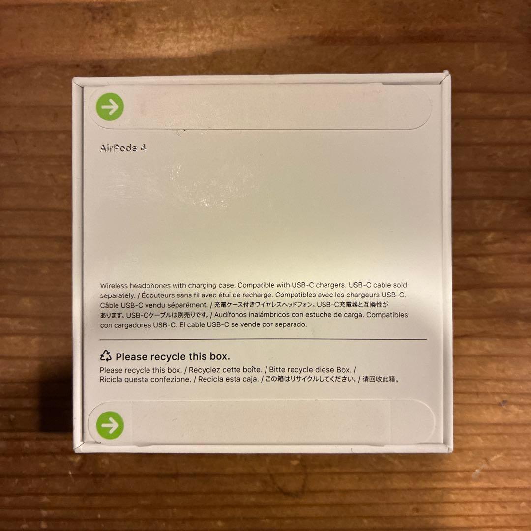 AirPods (第4世代) 本体 充電ケース付き