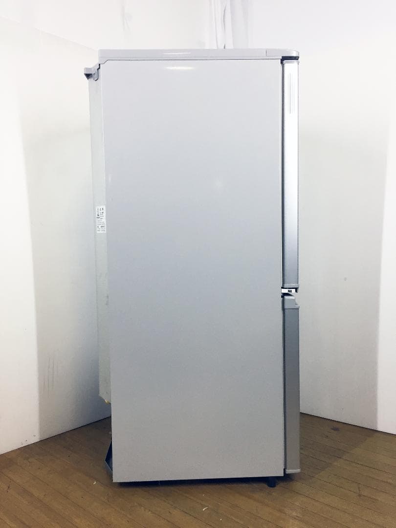 送料無料★中古★SHARP 137L 冷蔵庫【SJ-D14A-S】