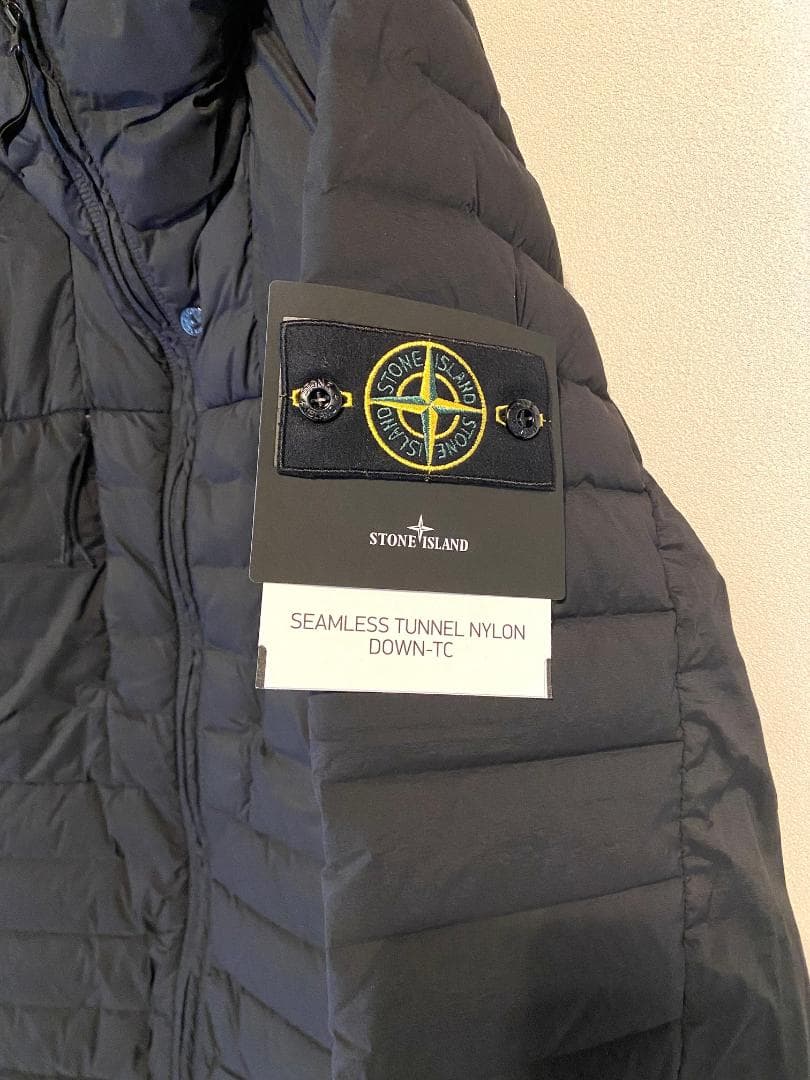 26SS【新品】STONE  ワッペンパッチ ダウンジャケット M