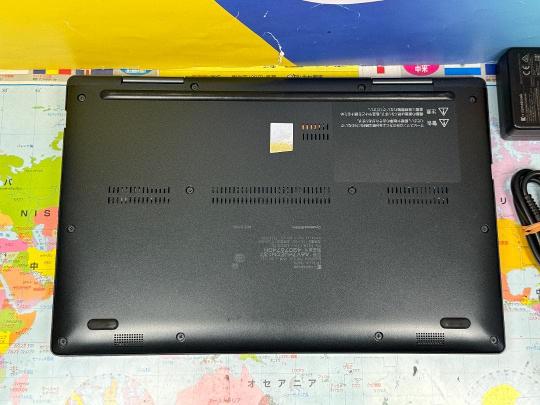 i7・16GB・512GB 東芝 V83/HS タッチパネル ノートPC 極美品