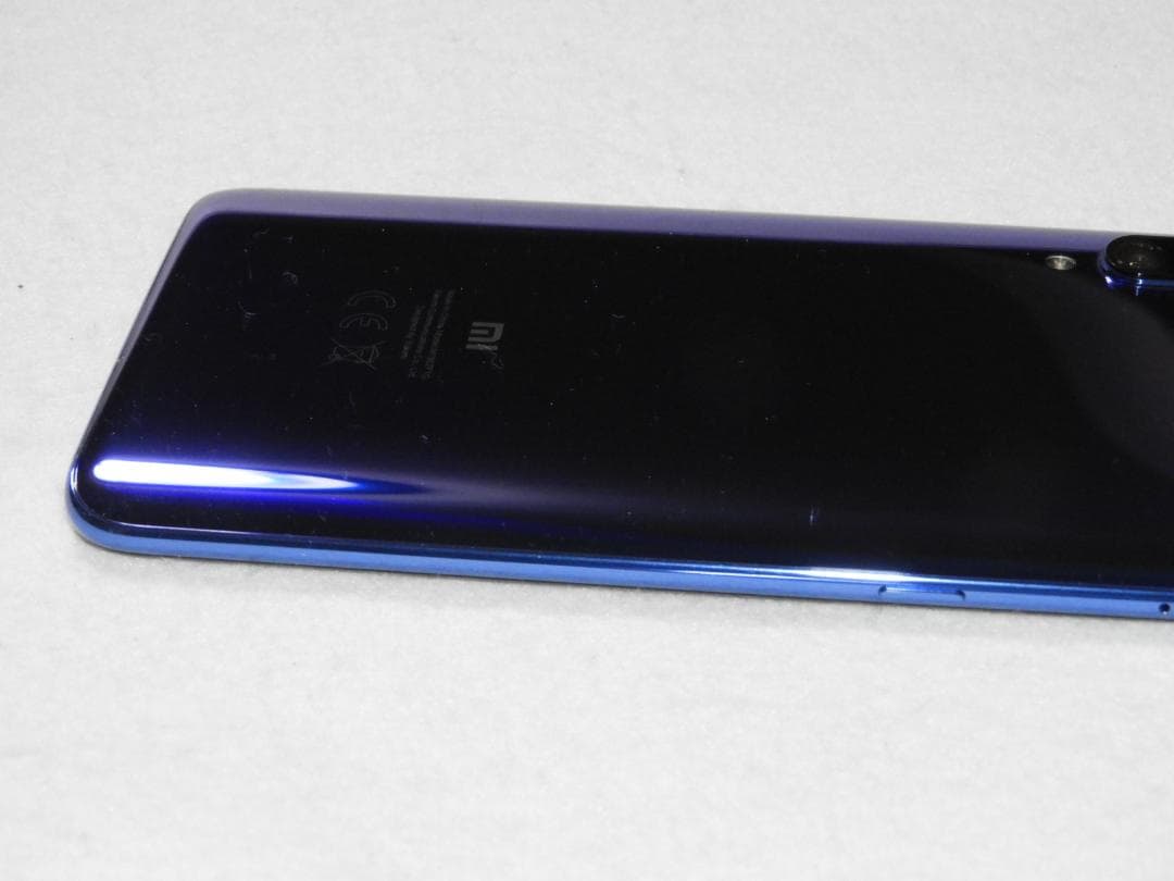 Xiaomi Mi 9 64GB SIMフリー M1902F1G