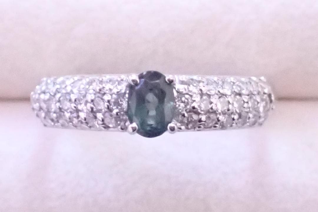 アレキサンドライト　指輪　0.41ct　ダイヤ0.43ct　10.5号