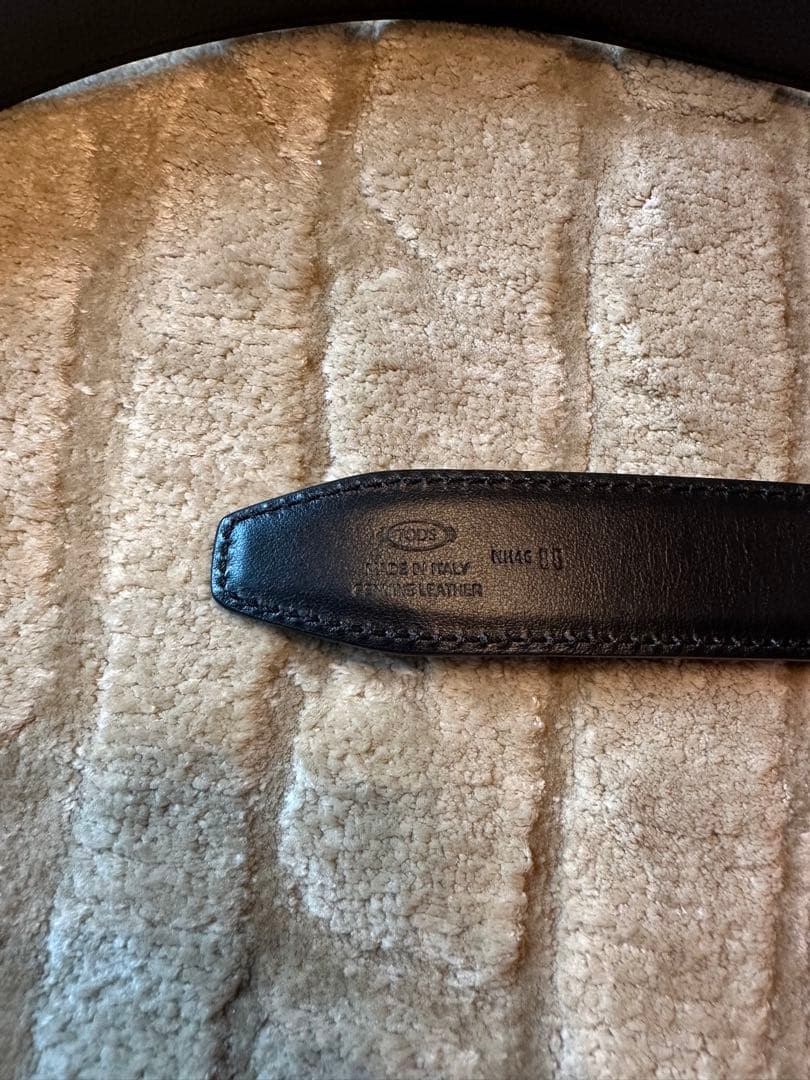 トッズ　TOD’S. T タイムレス レザー リバーシブル ベルト　サイズ85