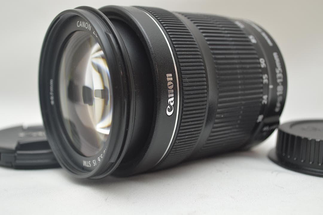 ✨美品✨ Canon EF-S 18-135mm F3.5-5.6 IS STM