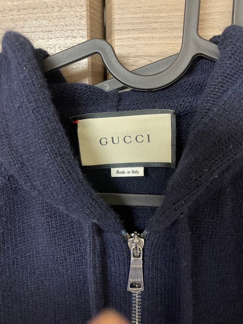 GUCCI ネイビー フルジップパーカー