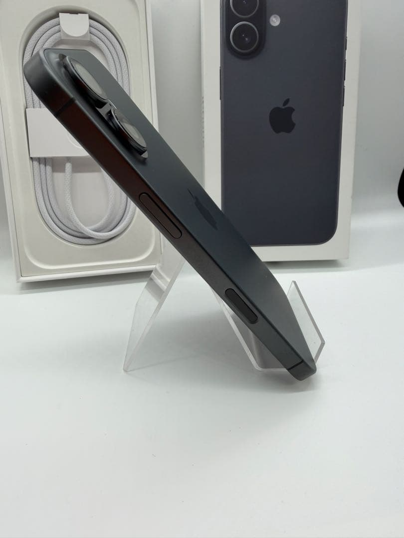 【極美品】iPhone17 256GB バッテリー100% 付属品完備！