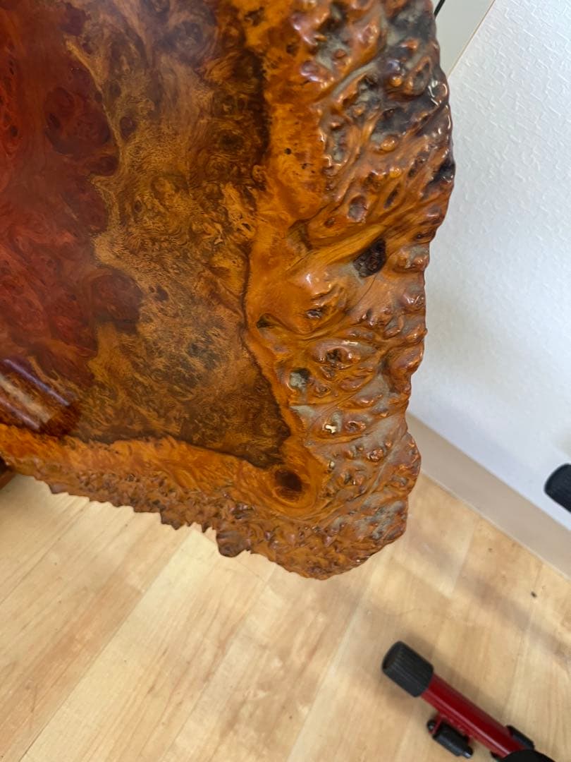 【希少】花梨瘤 衝立 一枚板 天然木　瘤杢 玉杢　光沢あり　スタンド付き