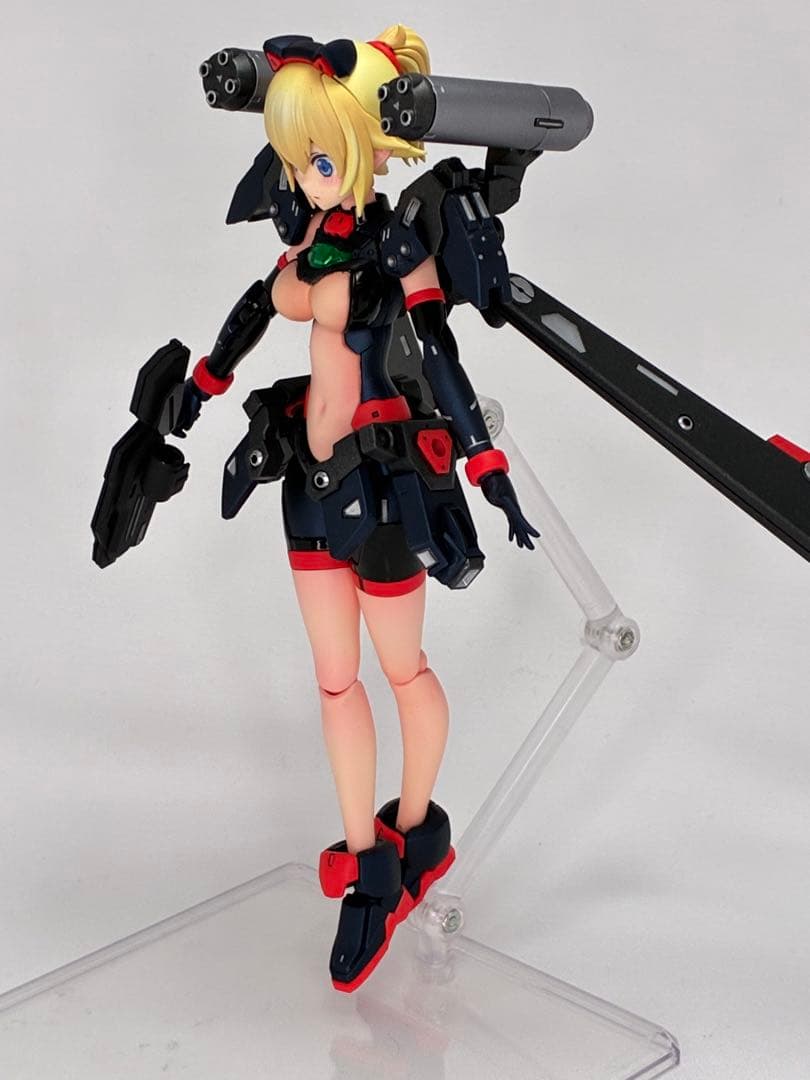 ゲ*チ様 あばたーふみな　全塗装　リックディアス風　美プラ　美少女プラモデル