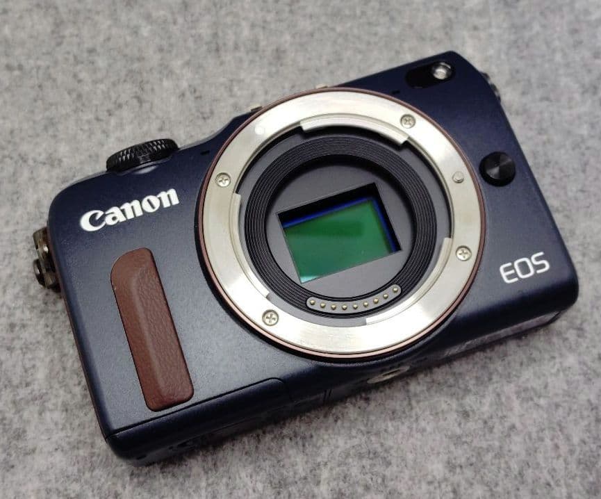 EOS M2 EF-M18-55レンズキット ベイブルー 希少