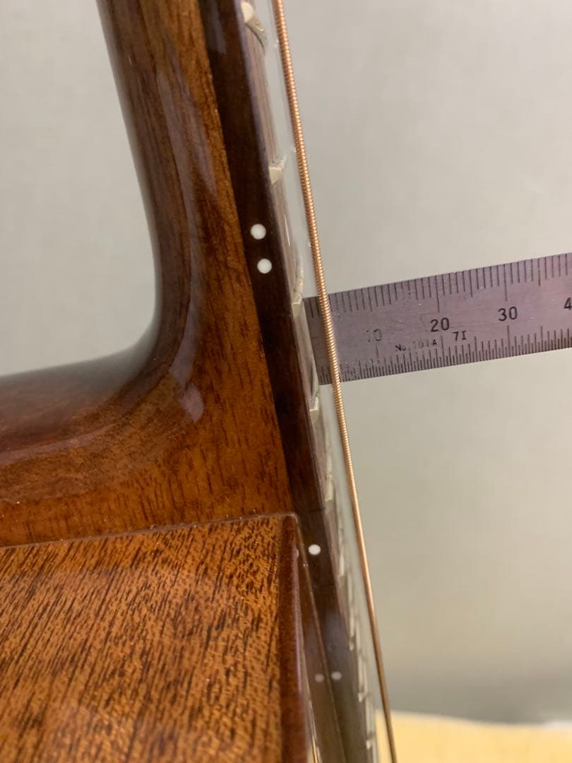 GUILD M-120 オール単板・マホガニー アコギ 底面にクリア浮きあり