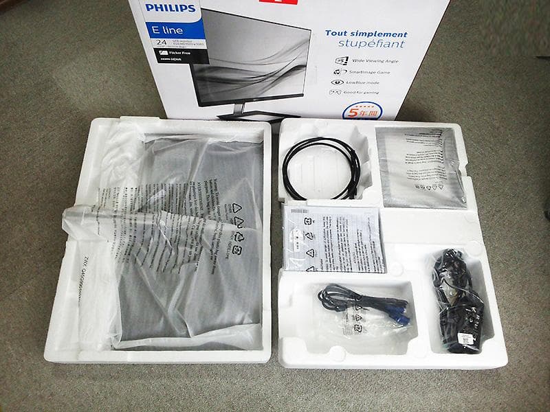 液晶モニター PHILIPS 241E1D/11 ワイド2024年製☆ほぼ未使用