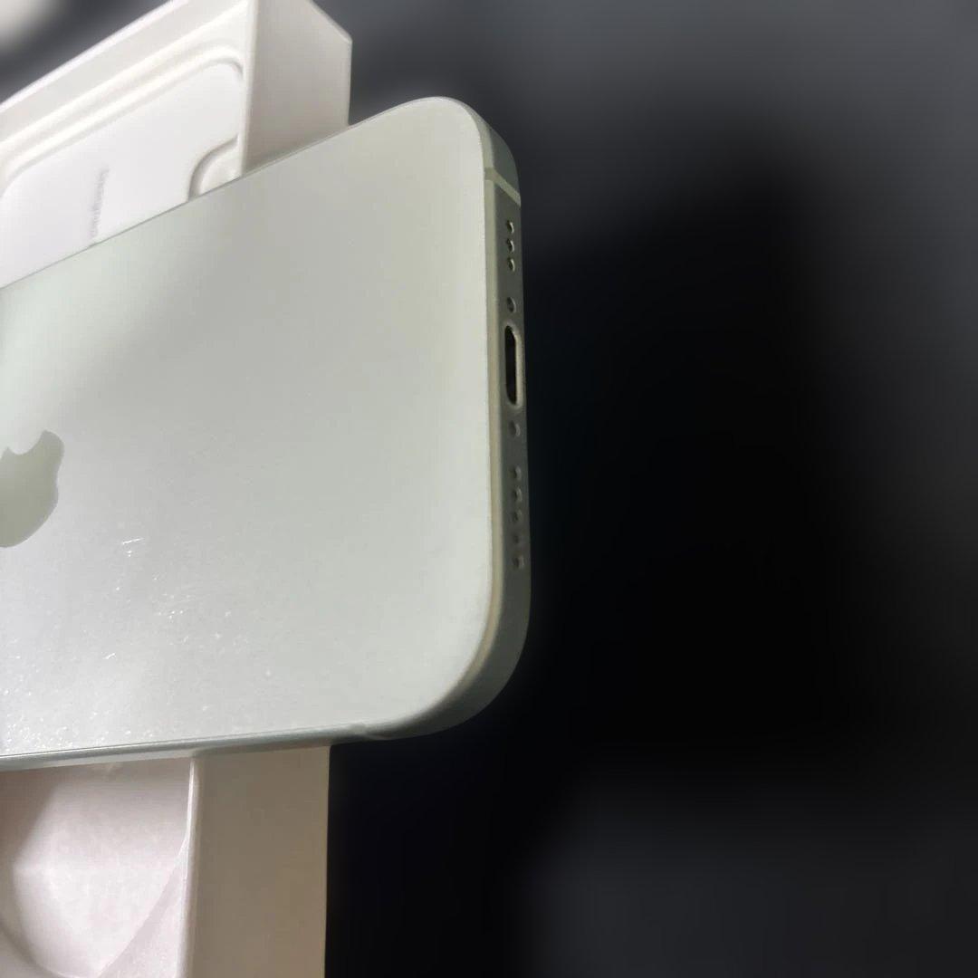 Apple iPhone 15 グリーン 128GB 本体