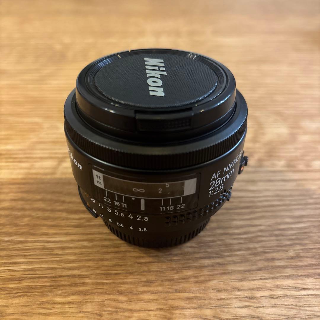 ニコン　Nikon AF NIKKOR 28mm f/2.8 レンズ