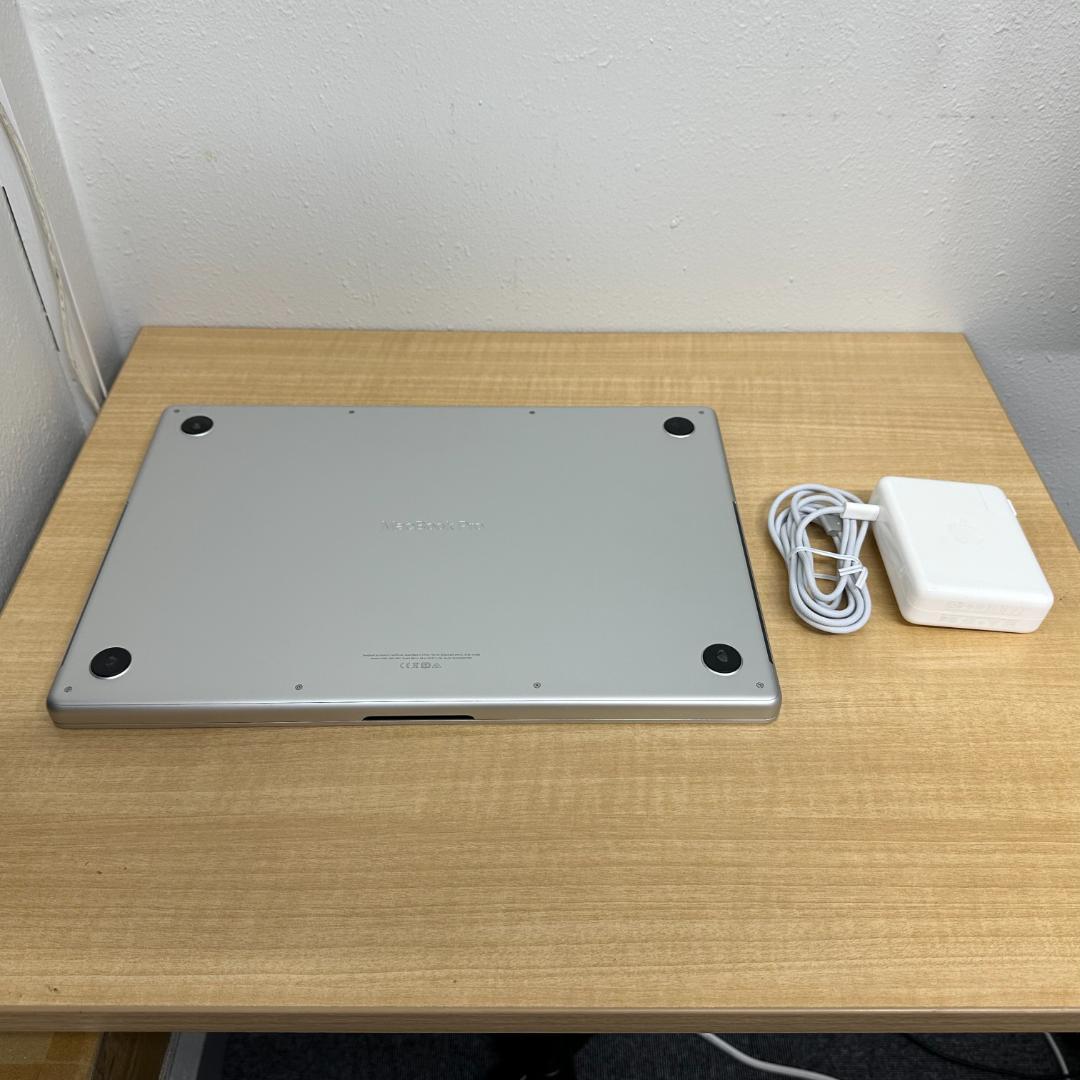 MacBook本体 MacBookPro 16 2021 M1Pro 16GB 512GB