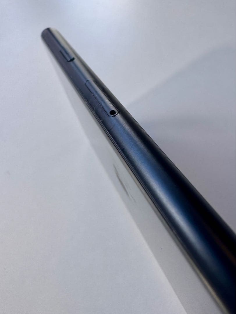 【ジャンク】Apple iPhone SE3 64GBブラック　パーツ取り